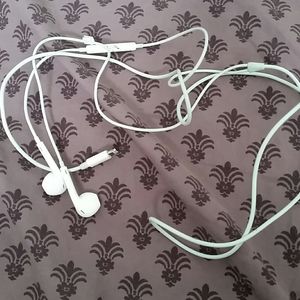 Apple Headphones